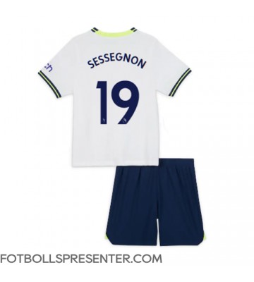 Tottenham Hotspur Ryan Sessegnon #19 Hemmatröja Barn 2022-23 Kortärmad (+ korta byxor)